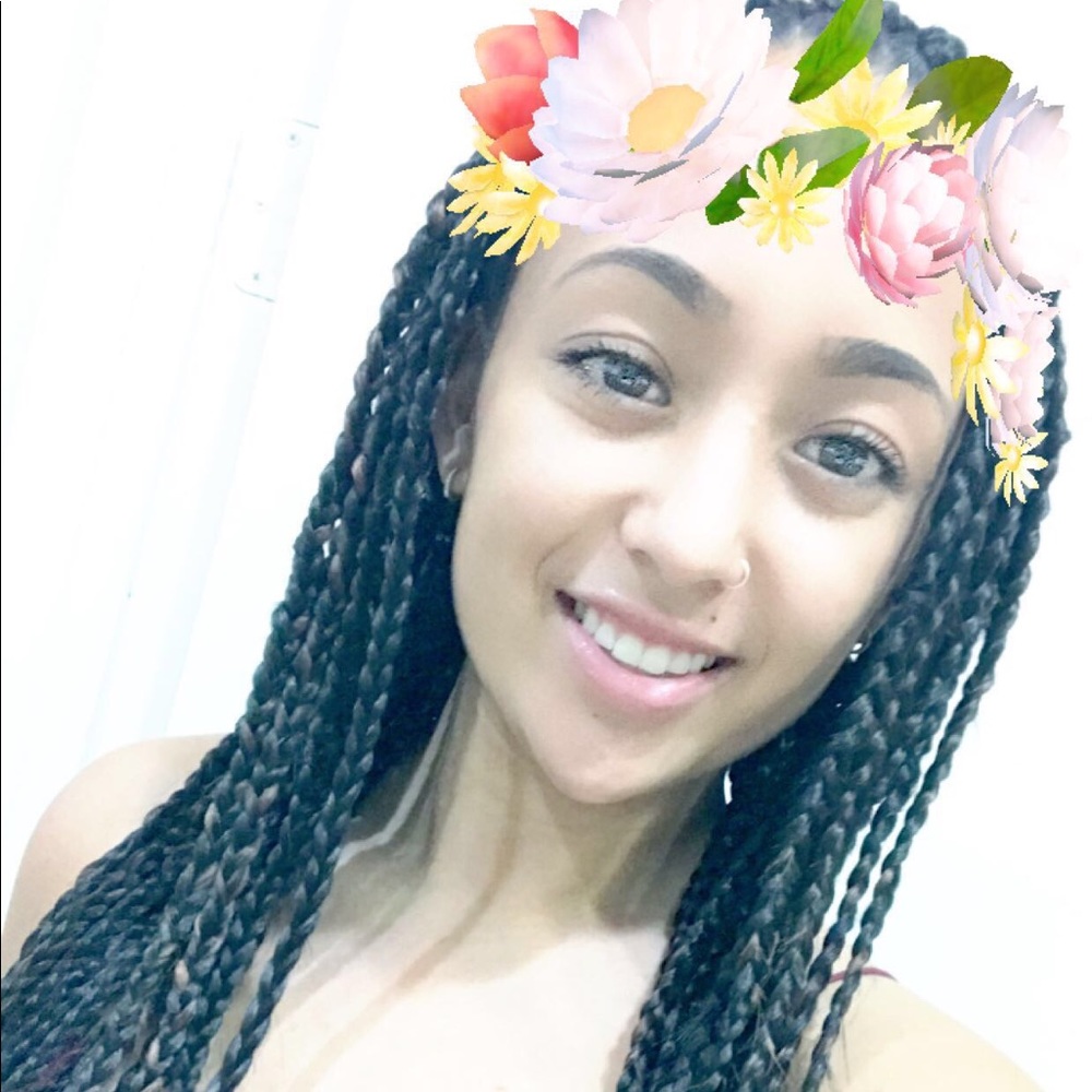 Meet your Posher, Zxyla